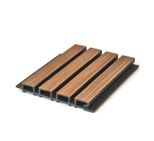 Pannello di facciata WPC TEAK/NERO, venatura effetto legno 2K26, 219x2900 mm, bicolore (0,63 m²)