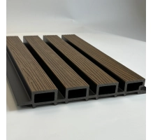 Pannello per facciata in WPC DARK TEAK/NERO, 219x2900 mm, texture ondulata, half co-extrusion (0,63 m²)