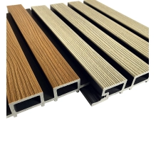 WPC fasadni panel TEAK/ČRNA, 219x2900 mm, valovita tekstura, half co-extrusion (0,63 m²)