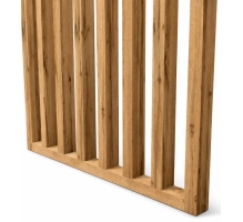 Pareti divisorie in legno realizzate con lamelle decorative (rovere wotan)