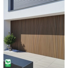 Pannello di facciata WPC TEAK/NERO, venatura effetto legno 2K26, 219x2900 mm, bicolore (0,63 m²)