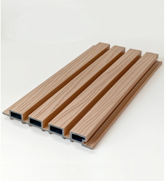 Rivestimento facciata WPC NOCCIOLA, 219x2900 mm, effetto legno (0,63 m²)