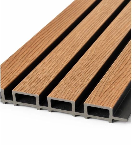 WPC fasadni panel TEAK/ČRNA, 219x2900 mm, valovita tekstura, half co-extrusion (0,63 m²)