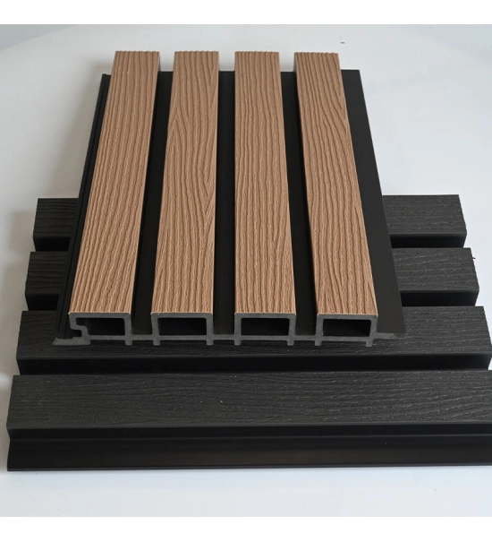 WPC fasadni panel TEAK/ČRNA, 219x2900 mm, valovita tekstura, half co-extrusion (0,63 m²)