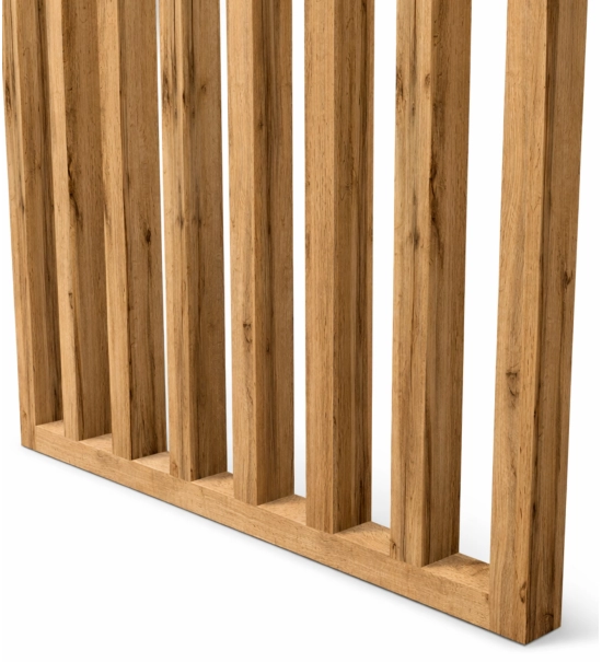 Pareti divisorie in legno realizzate con lamelle decorative (rovere wotan)